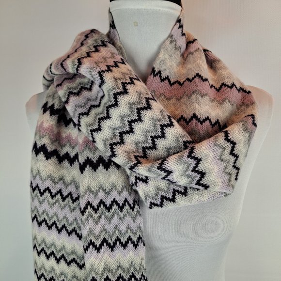 Halogen Cashmere Chevron Print Long Scarf / Wrap - Picture 1 of 7
